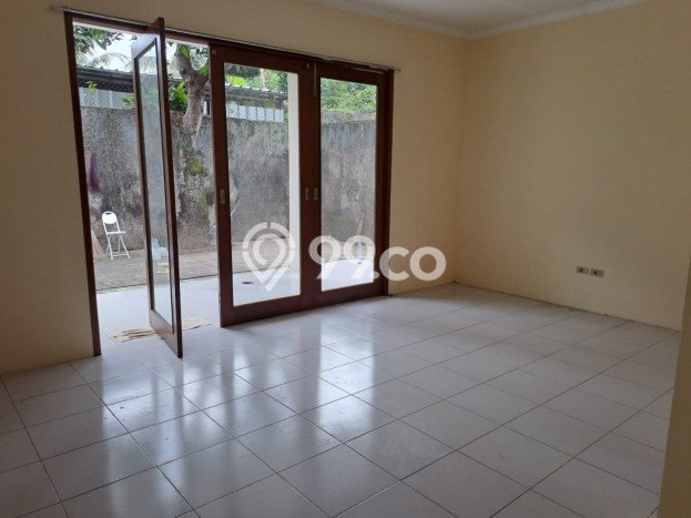Rumah di Buah Batu, Dekat Fasilitas, 2 KM, Luas 230m² Bangunan 195m² Rumah di Buah Batu, Dekat Fasilitas, 2 KM, Luas 230m² Bangunan 195m²