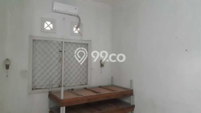 LOKASI PREMIUM! Rumah area Bandung Kota, 2 KM, Lingkungan Strategis, LT 336m² Bangunan 300m² LOKASI PREMIUM! Rumah area Bandung Kota, 2 KM, Lingkungan Strategis, LT 336m² Bangunan 300m²