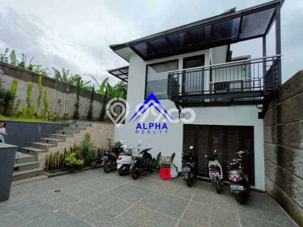 Hunian Impian Modern! Rumah 2 Lantai di Cimahi Utara, Cimahi, LT 325m2m² LB 220m2m² Hunian Impian Modern! Rumah 2 Lantai di Cimahi Utara, Cimahi, LT 325m2m² LB 220m2m²