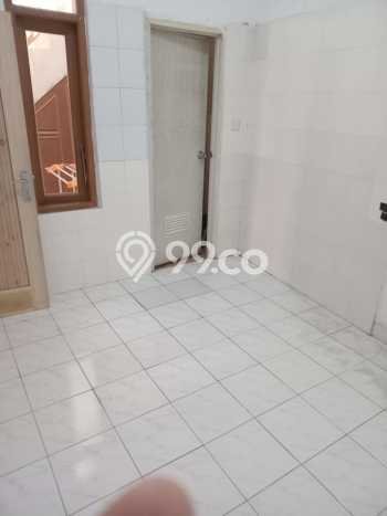 Disewakan Rumah Murah di Setiabudi Bandung dengan 4 Kamar Tidur Disewakan Rumah Murah di Setiabudi Bandung dengan 4 Kamar Tidur