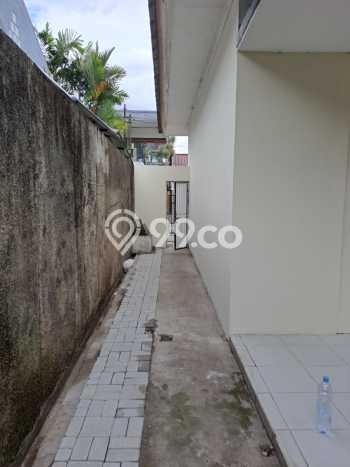 Rumah di Buah Batu, Dekat Fasilitas, 2 KM, Luas 230m² Bangunan 195m² Rumah di Buah Batu, Dekat Fasilitas, 2 KM, Luas 230m² Bangunan 195m²