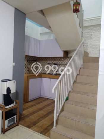 Rumah sewa siap pakai 5 KT di Soekarno Hatta, Bandung Rumah sewa siap pakai 5 KT di Soekarno Hatta, Bandung