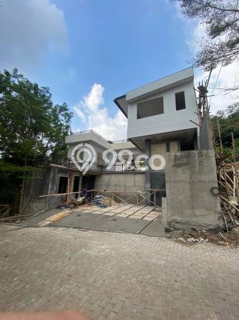 Rumah Luxury Modern Tanpa Renovasi di Setiabudi Bandung Rumah Luxury Modern Tanpa Renovasi di Setiabudi Bandung