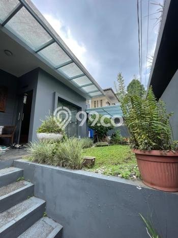Jual Rumah Luas Elegan Dengan View Cantik di Geger Kalong, Bandung Jual Rumah Luas Elegan Dengan View Cantik di Geger Kalong, Bandung