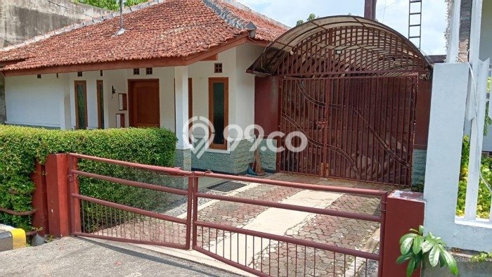 Disewakan Rumah Murah di Cigadung Bandung dengan 5 KT Disewakan Rumah Murah di Cigadung Bandung dengan 5 KT