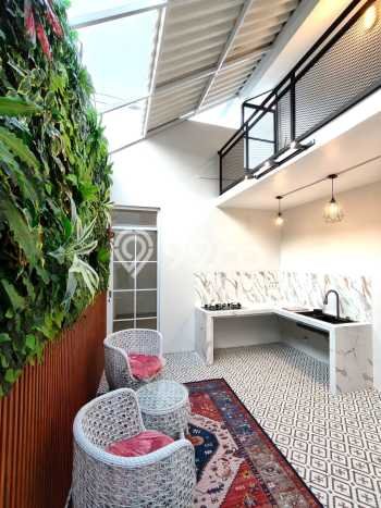 Rumah Minimalis 3 Kamar LT 143m2 di Buah Batu Rumah Minimalis 3 Kamar LT 143m2 di Buah Batu