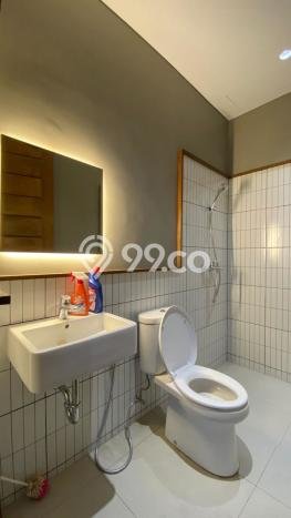 Ready to Use! Luxury House LT 200m2 Desain Elegan di Cigadung Ready to Use! Luxury House LT 200m2 Desain Elegan di Cigadung