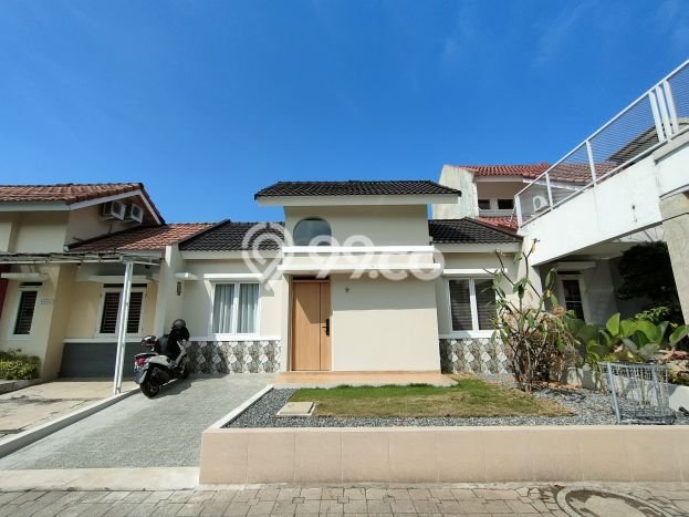 Rumah Nyaman dengan 3 Kamar Tidur dan 2 Kamar Mandi di Kawasan Padalarang, Bandung Barat Rumah Nyaman dengan 3 Kamar Tidur dan 2 Kamar Mandi di Kawasan Padalarang, Bandung Barat