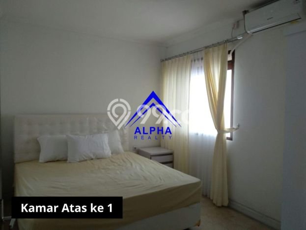 Disewakan Rumah Konsep Modern di Coblong Bandung dengan 5 KT Disewakan Rumah Konsep Modern di Coblong Bandung dengan 5 KT