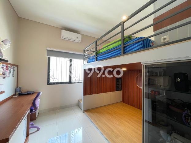 Rumah Lokasi Strategis area , Bandung, LT 375m2m² Bangunan 450m2m² Rumah Lokasi Strategis area , Bandung, LT 375m2m² Bangunan 450m2m²
