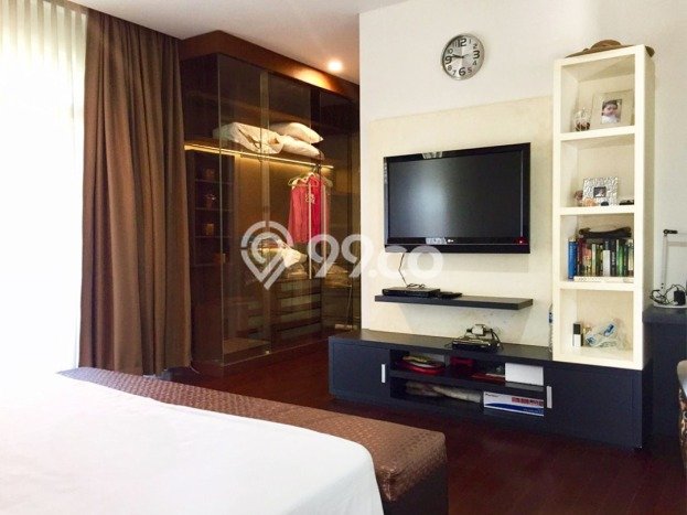 Rumah Elit LB 250m2 Siap Pakai Desain Elegan di Resor Dago Pakar, Bandung Rumah Elit LB 250m2 Siap Pakai Desain Elegan di Resor Dago Pakar, Bandung