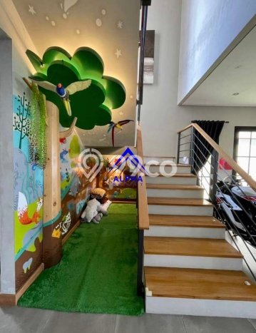 Rumah Mewah LB 300m2 Siap Pakai Desain Elegan di Setiabudi, Bandung Rumah Mewah LB 300m2 Siap Pakai Desain Elegan di Setiabudi, Bandung