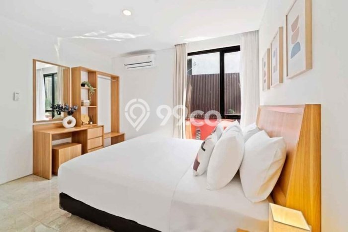 Rumah Nyaman di , Bandung, LT 350m2m² LB 300m2m² Rumah Nyaman di , Bandung, LT 350m2m² LB 300m2m²