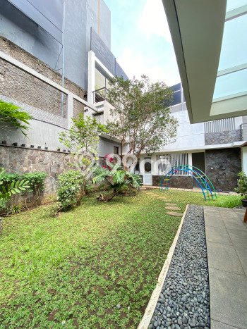 Dijual Rumah Luas Megah Dengan View Cantik di Setra Murni, Bandung Dijual Rumah Luas Megah Dengan View Cantik di Setra Murni, Bandung