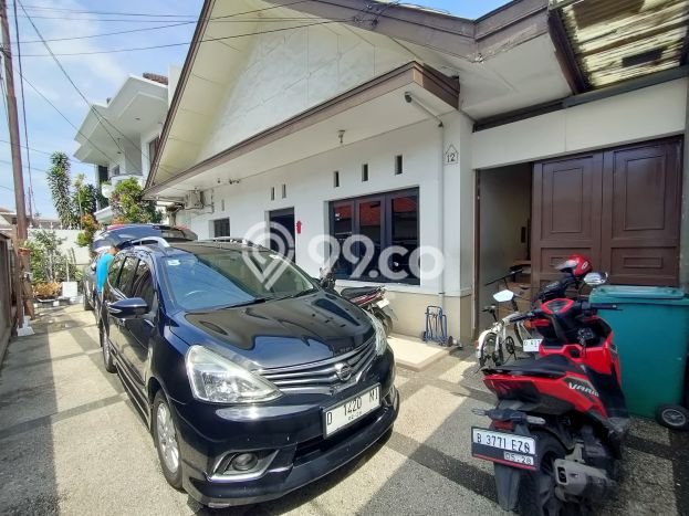 For Sale! Luxury House LT 372m2 Desain Modern di Pasir Kaliki For Sale! Luxury House LT 372m2 Desain Modern di Pasir Kaliki