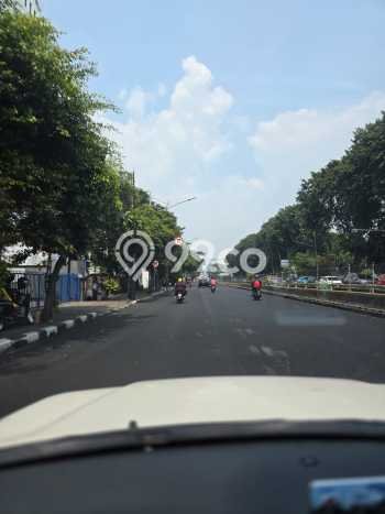 Ruko Dijual di Jakarta Pusat LT 74m2 & LB 324m2 Lokasi Terbaik! Ruko Dijual di Jakarta Pusat LT 74m2 & LB 324m2 Lokasi Terbaik!