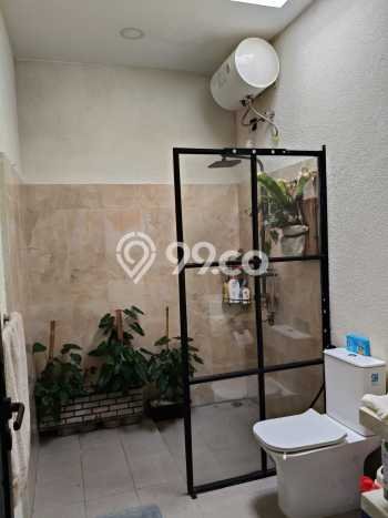 Disewakan Vila di , Area 100m2m², Lokasi Premium Disewakan Vila di , Area 100m2m², Lokasi Premium