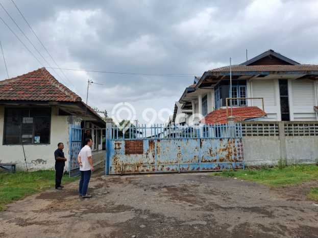 Unit Pabrik Dijual di Beji Pasuruan Luas Tanah 35000m2, Luas Bangunan 13000m2 Unit Pabrik Dijual di Beji Pasuruan Luas Tanah 35000m2, Luas Bangunan 13000m2