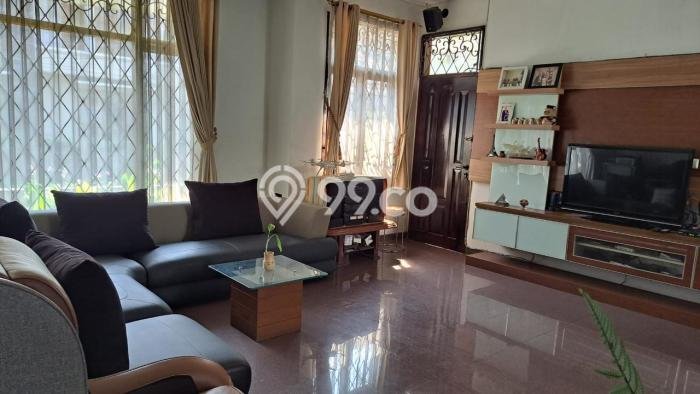 Rumah Elit Modern Siap Huni di Mekar Wangi Bandung Rumah Elit Modern Siap Huni di Mekar Wangi Bandung