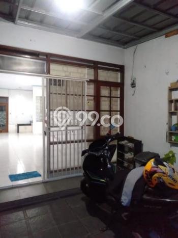 Rumah Minimalis 2 KT LT 102m2 di Taman Kopo Indah Rumah Minimalis 2 KT LT 102m2 di Taman Kopo Indah