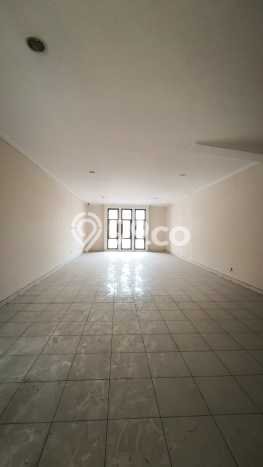 Ruko Disewakan Cepat di Andir Bandung LB 300m2 Ruko Disewakan Cepat di Andir Bandung LB 300m2