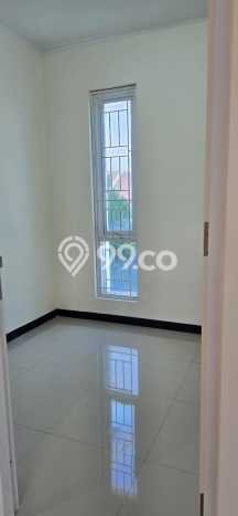 Rumah Modern 2 KT di Taman Kopo Indah Bandung Unfurnished Rumah Modern 2 KT di Taman Kopo Indah Bandung Unfurnished