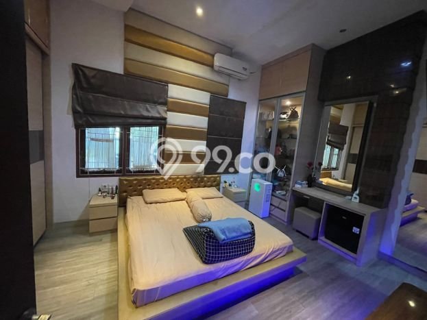 Hunian Elit LB 120m2 Siap Pakai Desain Elegan di Mekar Wangi, Bandung Hunian Elit LB 120m2 Siap Pakai Desain Elegan di Mekar Wangi, Bandung