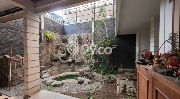 Rumah Elit LB 343m2 Siap Pakai Desain Elegan di mekar wangi, Bandung Rumah Elit LB 343m2 Siap Pakai Desain Elegan di mekar wangi, Bandung