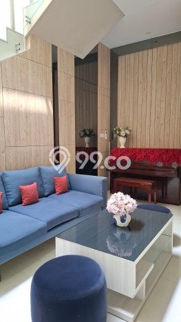 Dijual Rumah Mewah Megah Dengan View Eksklusif di Gading Serpong, Tangerang Dijual Rumah Mewah Megah Dengan View Eksklusif di Gading Serpong, Tangerang