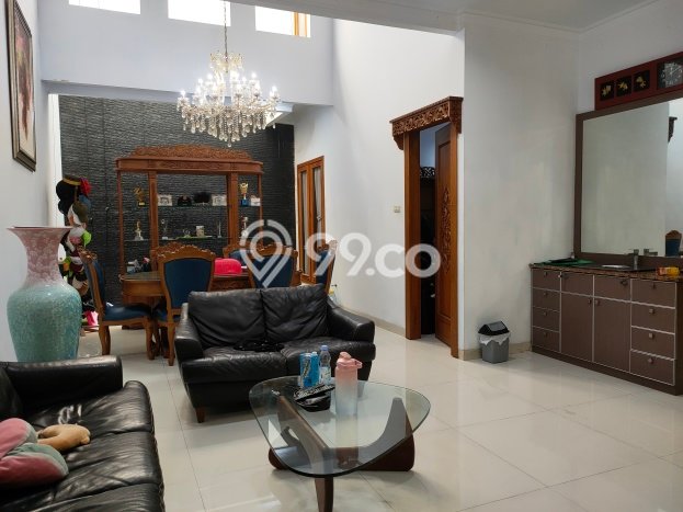 Hunian Mewah Siap Huni LT 181m2 di Cempaka Putih, Jakarta Pusat Hunian Mewah Siap Huni LT 181m2 di Cempaka Putih, Jakarta Pusat