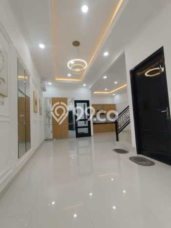 Rumah Minimalis 3 KT di Cawang Jakarta Timur Semi Furnished Rumah Minimalis 3 KT di Cawang Jakarta Timur Semi Furnished