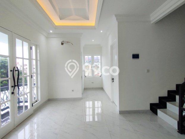 Hot Offer Hunian Premium Ideal dan Luas di Duren Sawit, Jakarta Timur Hot Offer Hunian Premium Ideal dan Luas di Duren Sawit, Jakarta Timur
