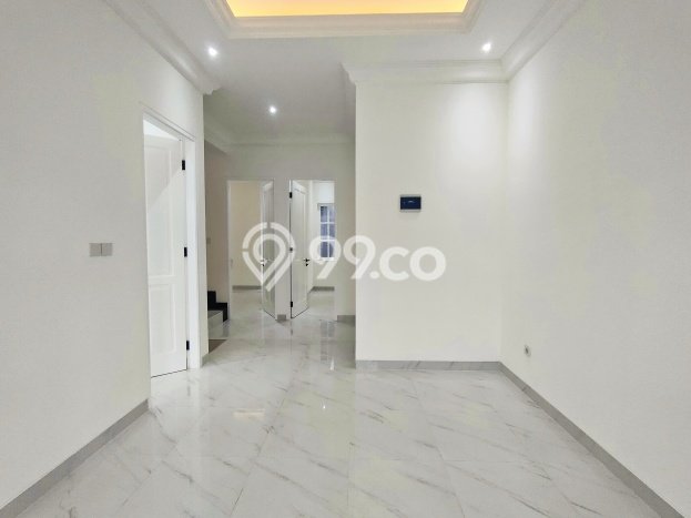 Siap Huni Hunian Elit 4 Kamar di Duren Sawit Dekat ke Mana Saja Siap Huni Hunian Elit 4 Kamar di Duren Sawit Dekat ke Mana Saja