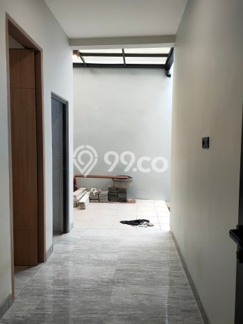Dijual Rumah Premium dengan Fasilitas Sekitar Lengkap di Duren Sawit, Jakarta Timur Dijual Rumah Premium dengan Fasilitas Sekitar Lengkap di Duren Sawit, Jakarta Timur