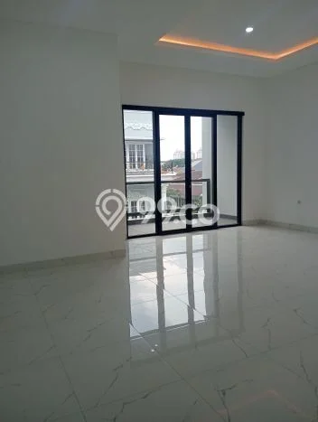 For Sale Rumah Mewah Exclusive di Kelapa Gading, Jakarta Utara For Sale Rumah Mewah Exclusive di Kelapa Gading, Jakarta Utara