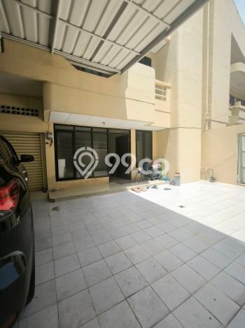 Ready to Use! Premium House LT 200m2 Desain Modern di Pluit Ready to Use! Premium House LT 200m2 Desain Modern di Pluit