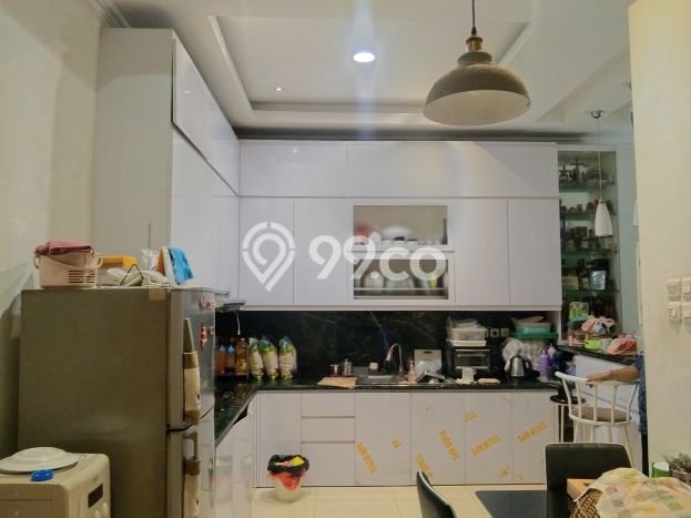 Rumah Modern 4 KT di Metro Permata Tangerang Semi Furnished Rumah Modern 4 KT di Metro Permata Tangerang Semi Furnished