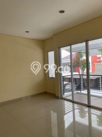 Jarang Ada! Rumah Sewa 4 Kamar Nyaman Siap Huni Green Lake City Jarang Ada! Rumah Sewa 4 Kamar Nyaman Siap Huni Green Lake City