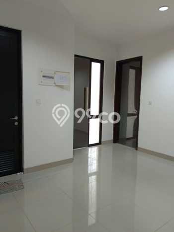 BEST CHOICE! Rumah kawasan Semanan, 2 KT, Akses Mall, LT 50m² Bangunan 50m² BEST CHOICE! Rumah kawasan Semanan, 2 KT, Akses Mall, LT 50m² Bangunan 50m²
