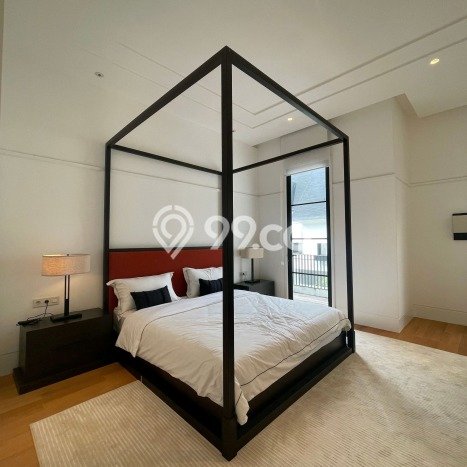 Hunian Mewah LB 302m2 Siap Huni Desain Elegan di Pondok Pinang, Jakarta Selatan Hunian Mewah LB 302m2 Siap Huni Desain Elegan di Pondok Pinang, Jakarta Selatan