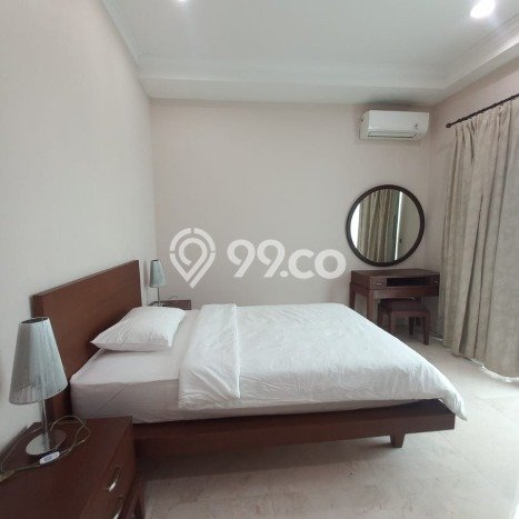 Disewakan Apartemen Terjangkau 3 BR di Senayan Jakarta Selatan Disewakan Apartemen Terjangkau 3 BR di Senayan Jakarta Selatan