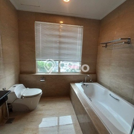 Disewakan Apartemen Terjangkau 3 BR di Senayan Jakarta Selatan Disewakan Apartemen Terjangkau 3 BR di Senayan Jakarta Selatan
