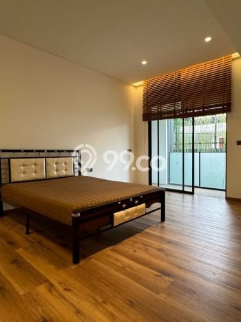 Rumah Eksklusif Siap Huni LT 700m2 di Kebayoran Baru, Jakarta Selatan Rumah Eksklusif Siap Huni LT 700m2 di Kebayoran Baru, Jakarta Selatan