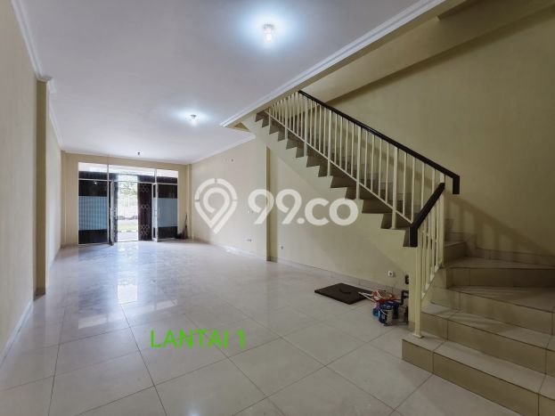 Lokasi Strategis! Dijual Ruko Bisnis di Cengkareng, Jakarta Barat Kondisi Baik Lokasi Strategis! Dijual Ruko Bisnis di Cengkareng, Jakarta Barat Kondisi Baik