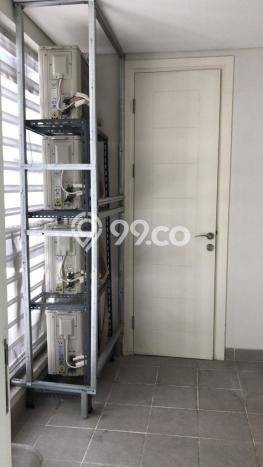 Apartemen Disewakan 3 Kamar Murah Siap Huni di Tangerang, Luas 104m2 Apartemen Disewakan 3 Kamar Murah Siap Huni di Tangerang, Luas 104m2