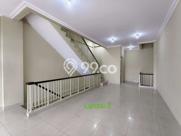 Lokasi Strategis! Dijual Ruko Bisnis di Cengkareng, Jakarta Barat Kondisi Baik Lokasi Strategis! Dijual Ruko Bisnis di Cengkareng, Jakarta Barat Kondisi Baik