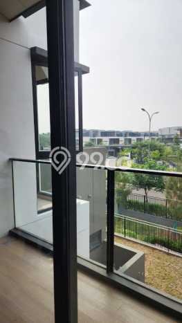 Hunian Mewah LB 445m2 Siap Huni Desain Elegan di Gading Serpong, Tangerang Hunian Mewah LB 445m2 Siap Huni Desain Elegan di Gading Serpong, Tangerang