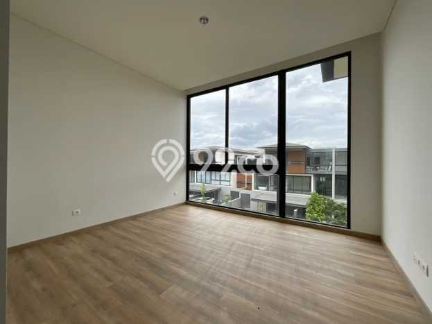 Jual Rumah Mewah Elegan Dengan View Cantik di BSD, Tangerang Jual Rumah Mewah Elegan Dengan View Cantik di BSD, Tangerang