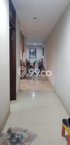 Rumah Mewah LB 200m2 Siap Pakai Desain Elegan di Duri Kepa, Jakarta Barat Rumah Mewah LB 200m2 Siap Pakai Desain Elegan di Duri Kepa, Jakarta Barat