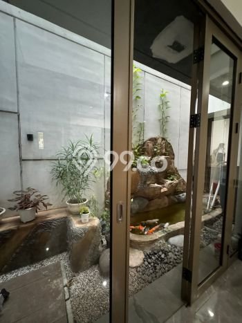 Rumah Luxury Modern Tanpa Renovasi di Metland Puri Jakarta Barat Rumah Luxury Modern Tanpa Renovasi di Metland Puri Jakarta Barat